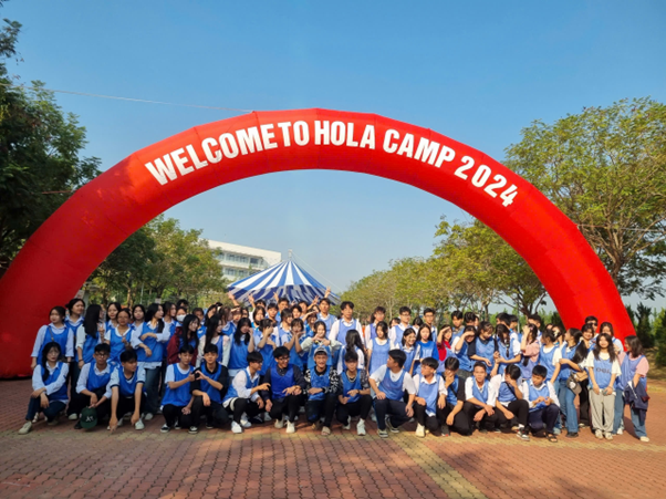 HỌC SINH TRƯỜNG THPT KIM ĐỘNG TRẢI NGHIỆM CÔNG NGHỆ VÀ VĂN HÓA TẠI FPTU CAMP 2024 10/04/25