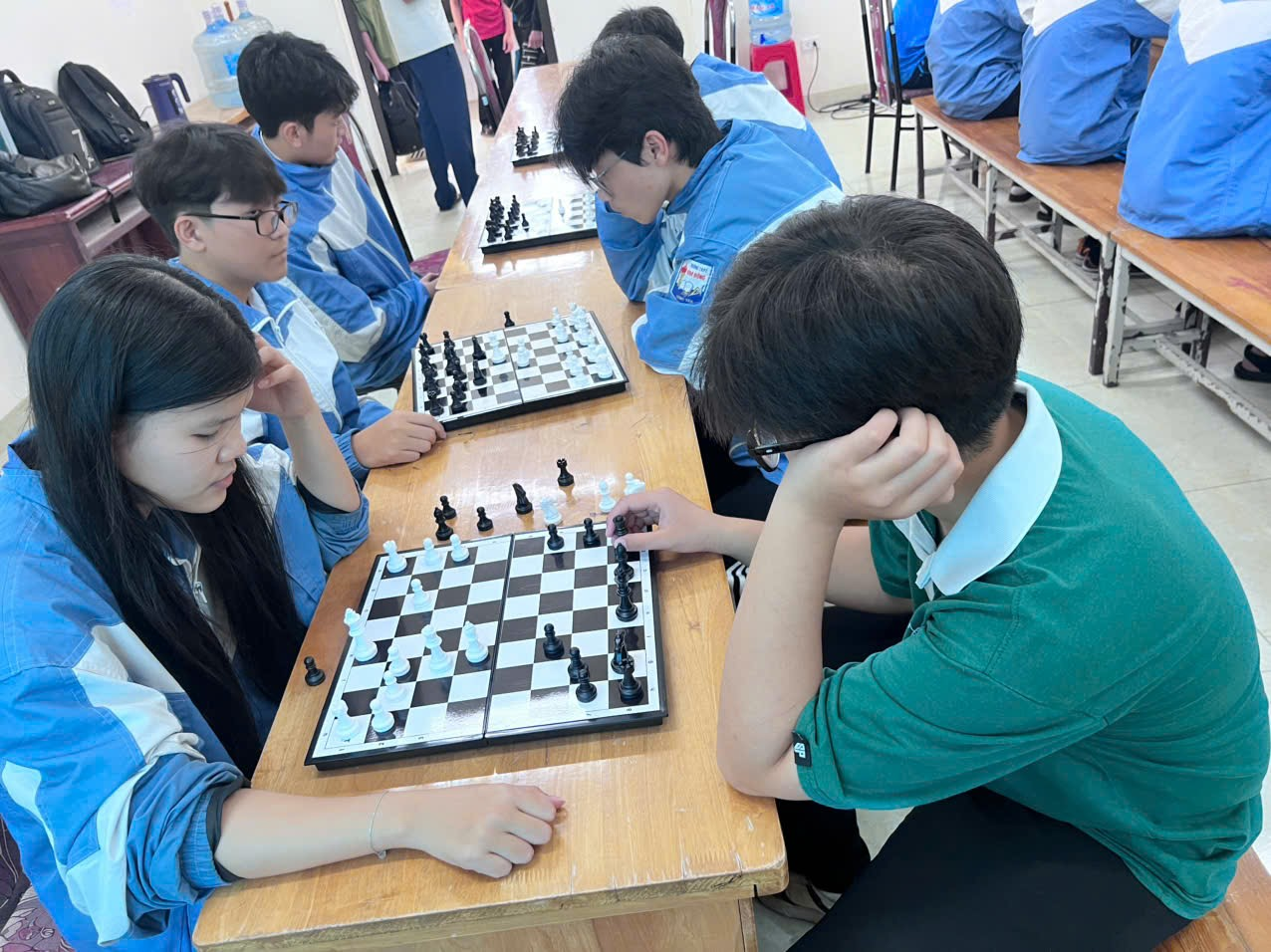 <a href='https://c3kimdong.hungyen.edu.vn/tin-tuc/soi-noi-giai-the-thao-hoc-sinh-cap-truong-nam-hoc-2025-2026.html'>SÔI NỔI GIẢI THỂ THAO HỌC SINH CẤP TRƯỜNG NĂM HỌC 2025-2026</a>